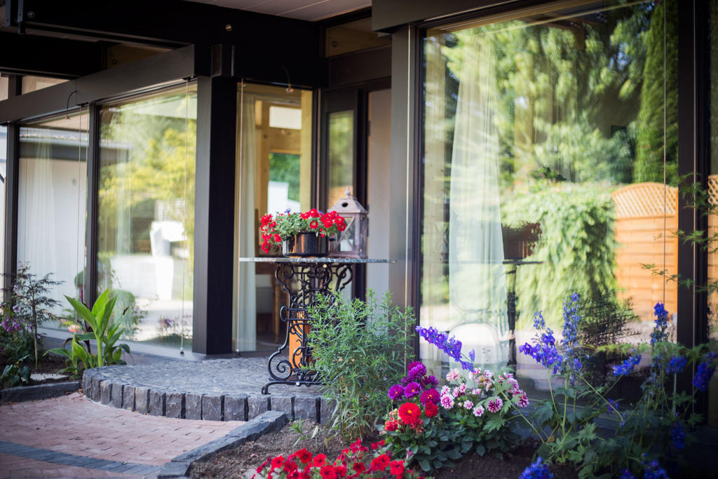 Vivere Ad Parcum - Bed And Breakfast Krefeld Exterior photo