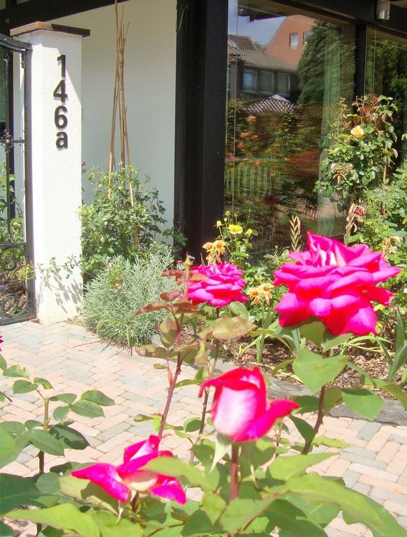 Vivere Ad Parcum - Bed And Breakfast Krefeld Exterior photo