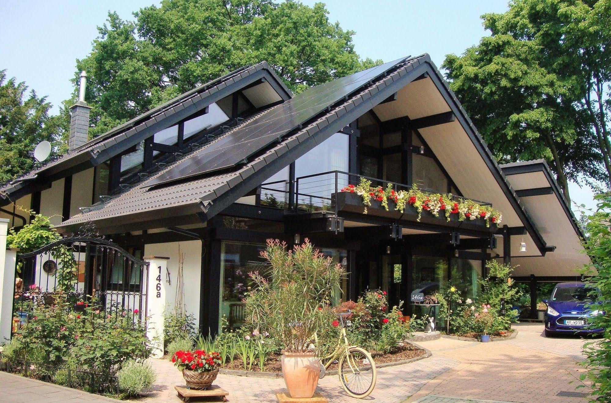 Vivere Ad Parcum - Bed And Breakfast Krefeld Exterior photo